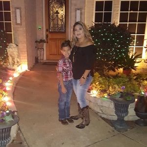 Meet your Posher, Maria